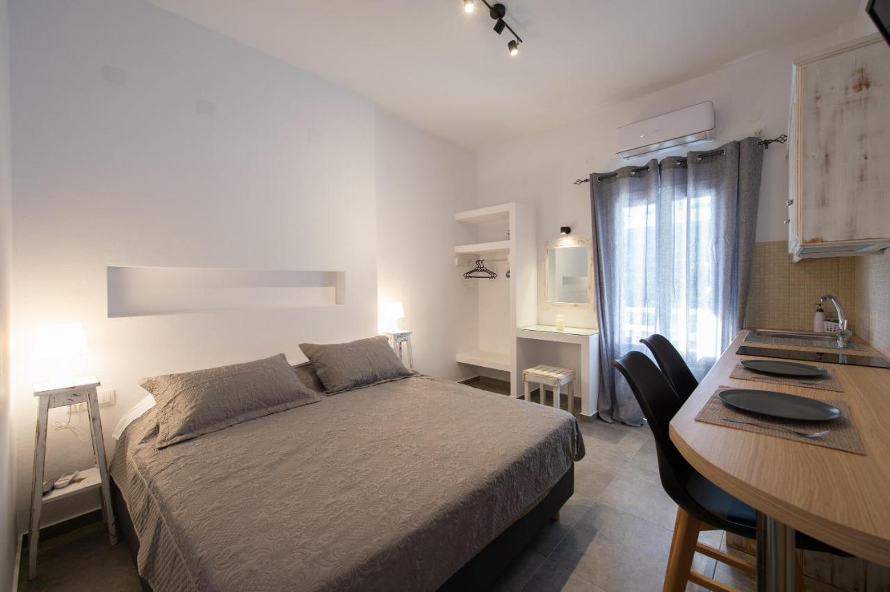 Aristeides - Moscha Apartments Platis Gialos  Exterior photo